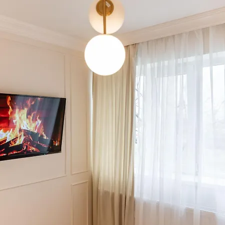 Confort Si Eleganta - Elit Lrl Apartment *