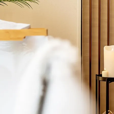 Confort Si Eleganta - Elit Lrl Lägenhet