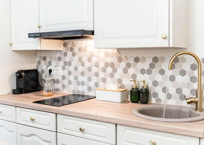 Confort Si Eleganta - Elit Lrl