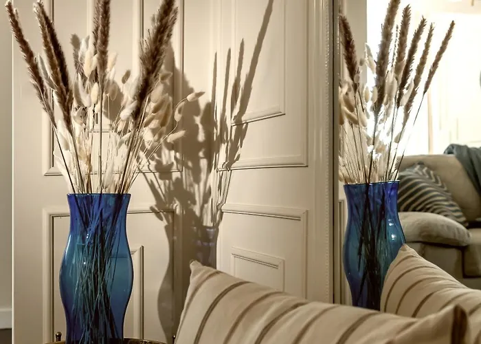 Confort Si Eleganta - Elit Lrl Apartment *