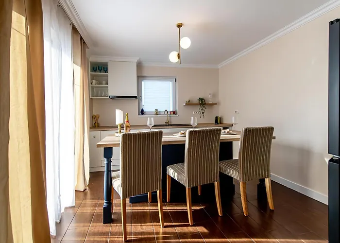 Confort Si Eleganta - Elit Lrl Apartment